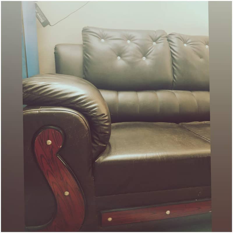leather sofa mint condition 4