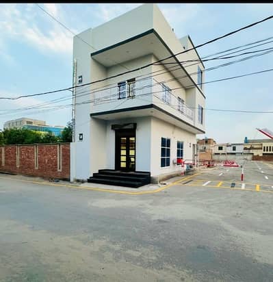 2 Marla triple story office for sale Bosan road