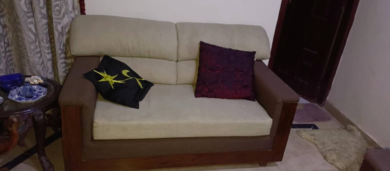7 seater sofa 1