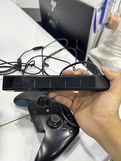 PS4 camera never used and little dirty