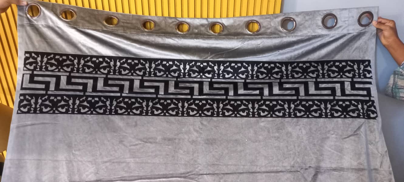 2 curtain panel 1