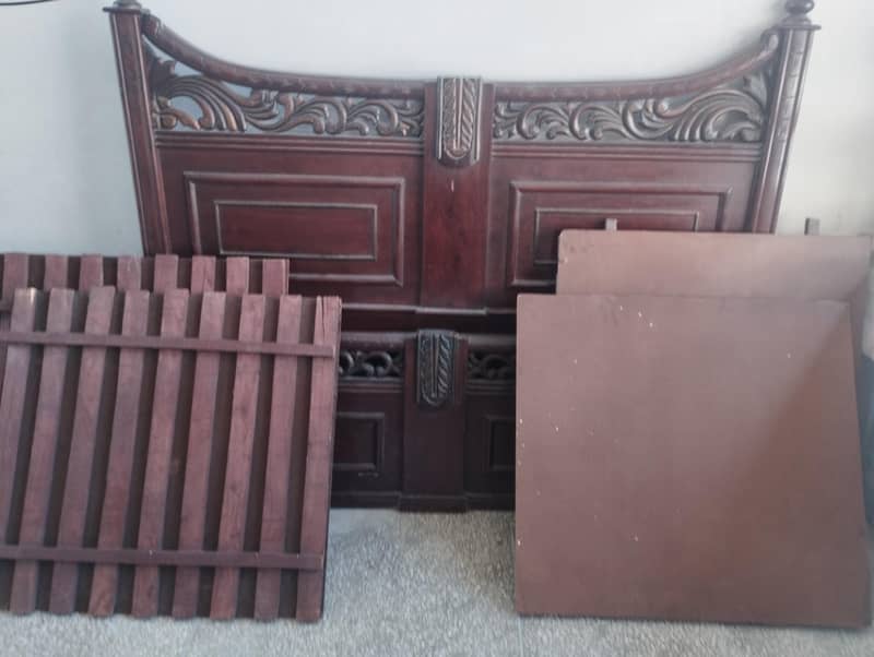 solid wooden king size bed 2