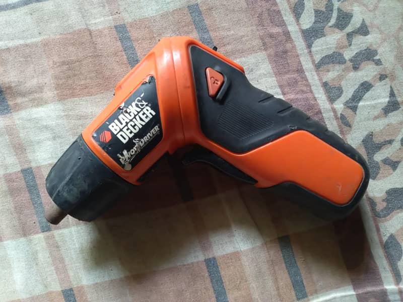 Black & Dacker 1