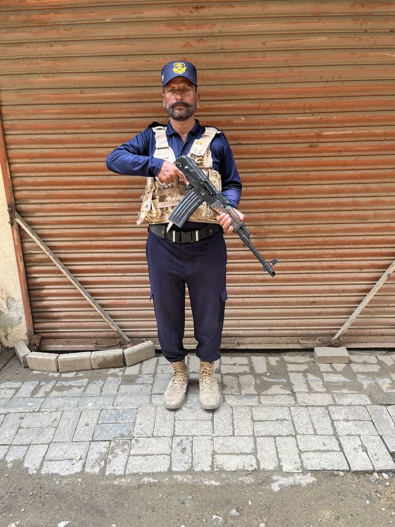 SECURITY GUARDS SERVICES 14