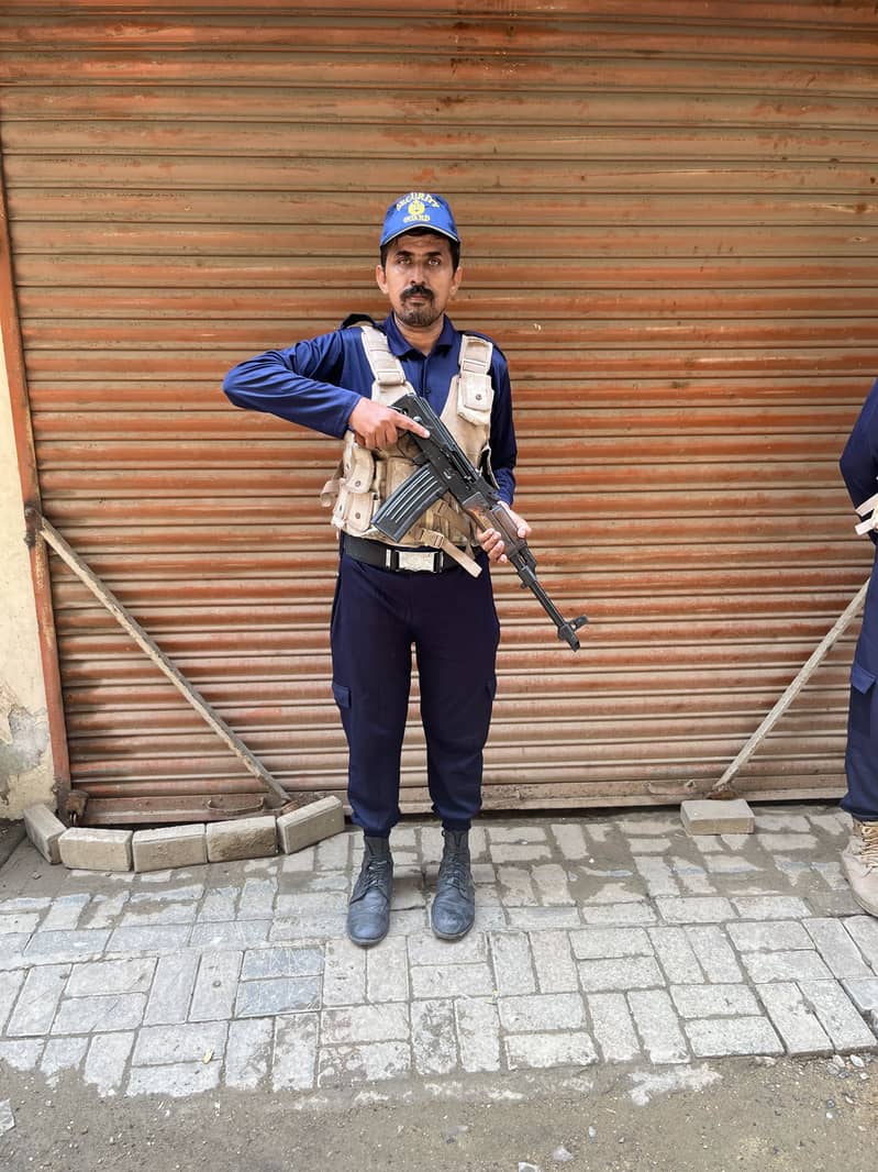 SECURITY GUARDS SERVICES 15