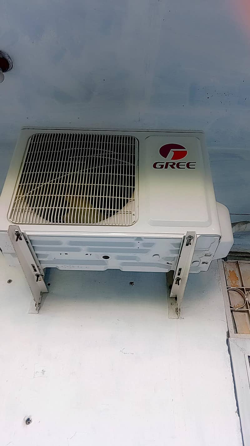 Gree split AC 4