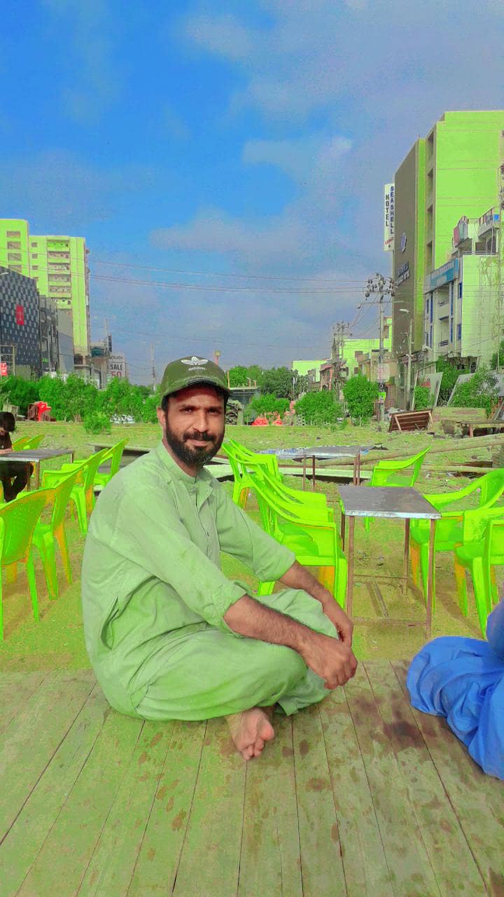 مجھے کام کی ضرورت ہے  کوئی شاپ ہوٹل ہو یا کوئی افس  ہو 1