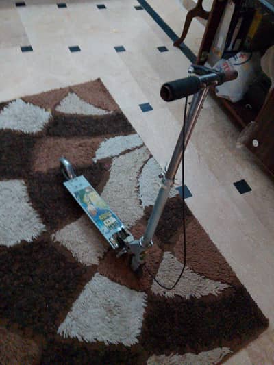 scooty available working perfectly