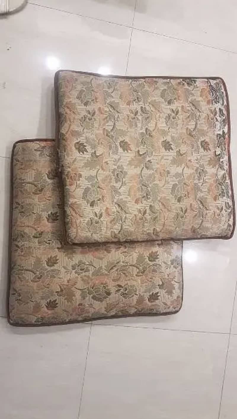 Floor Cushions 0