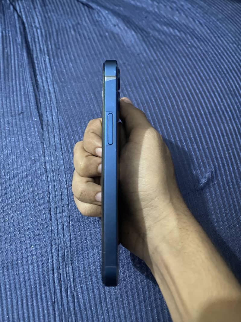 Iphone 12 Mini 1
