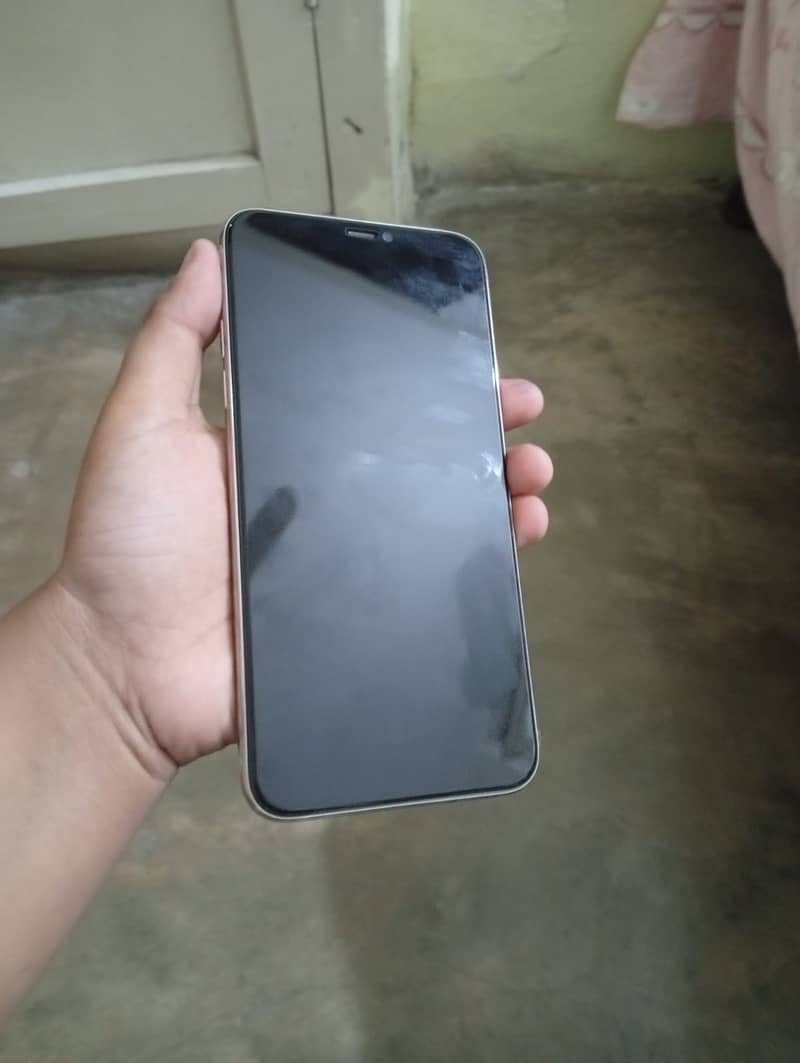 Iphone 11 pro max 1