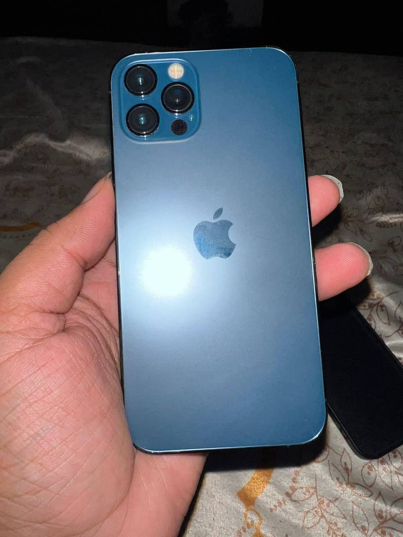 iphone 12 Pro 0