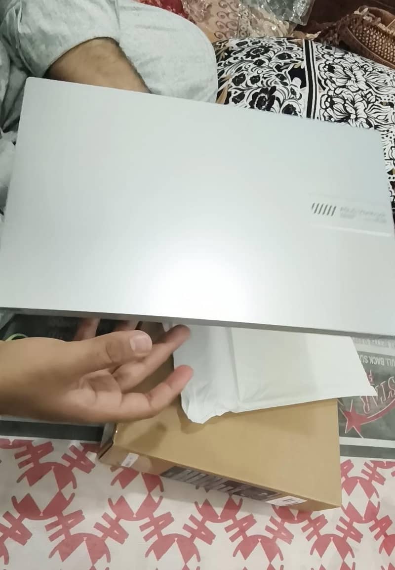 Asus Vivobook i3 13th Generation 0