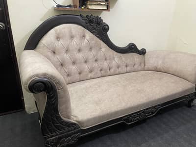 dewan for sale new condition