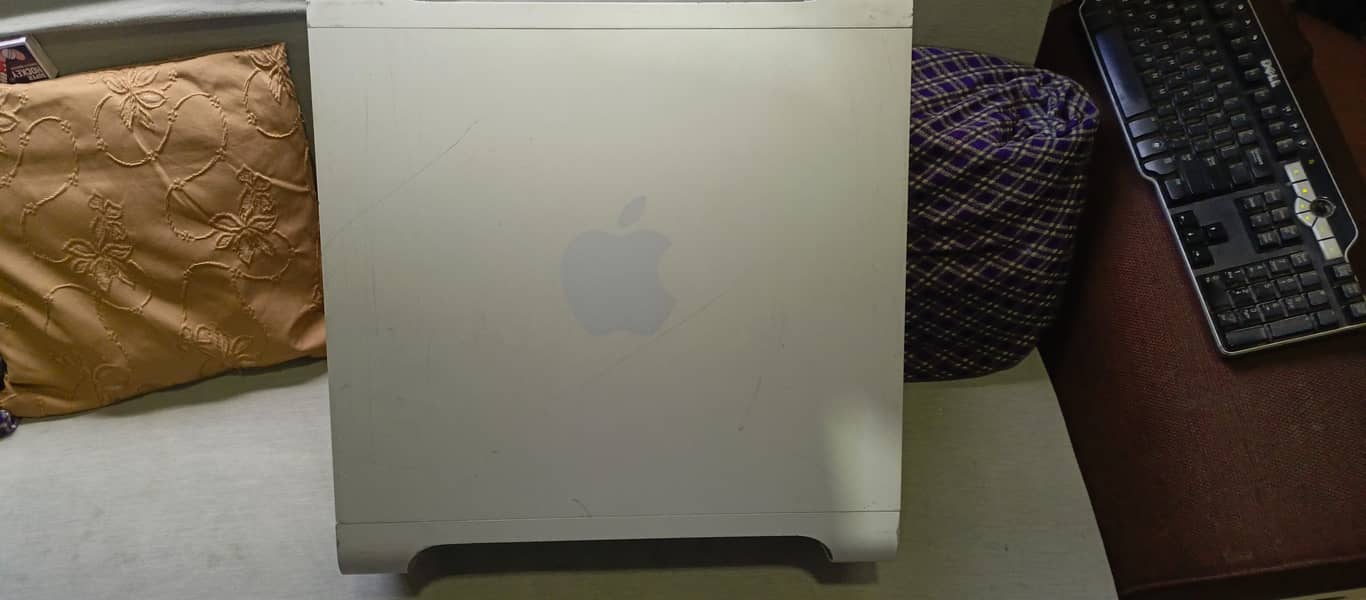 Apple Mac Pro 1