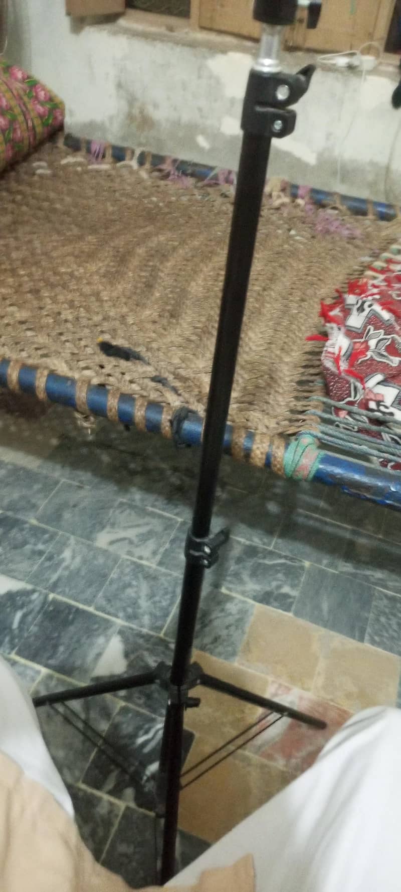 STAND &  RING LIGHT 3