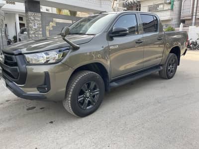 Toyota Hilux
