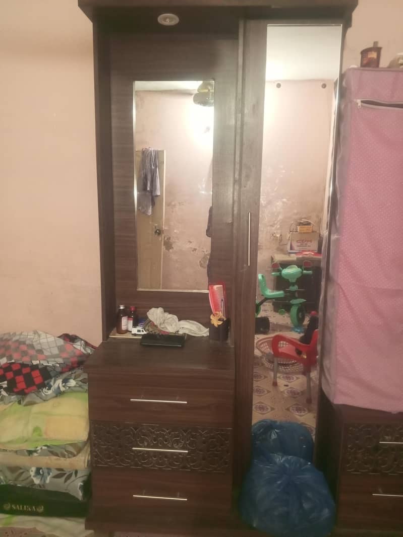 dressing table 2