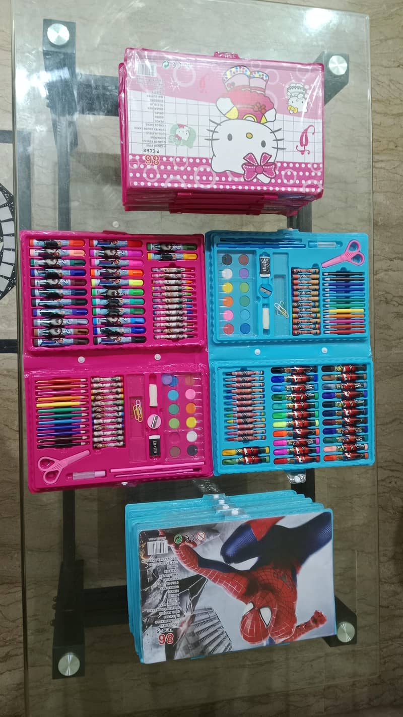 Coloring kits available - Painting Supplies - 1107348861