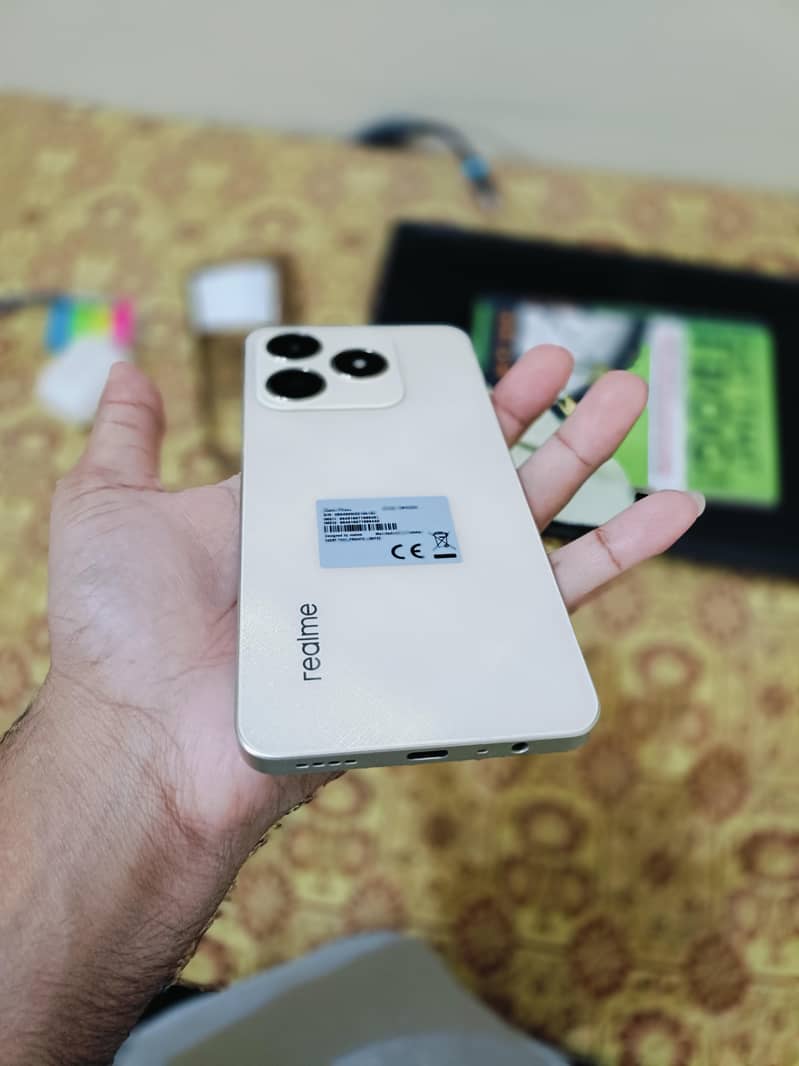 Realme C61 | 6/128gb | Complete Box | In Warranty - Mobile Phones ...
