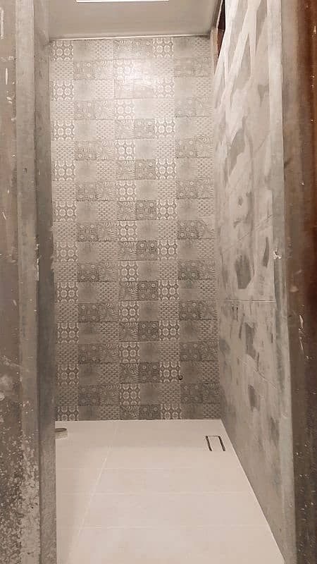 tile fixers 11