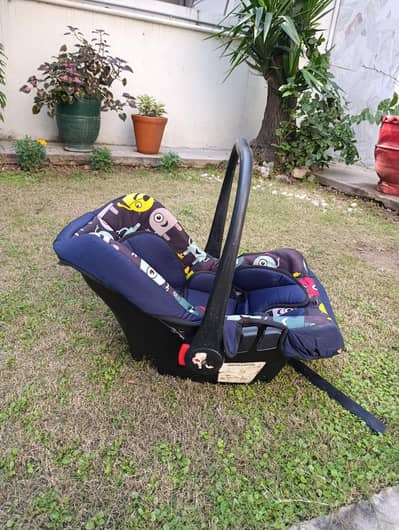 baby carrier n car seat