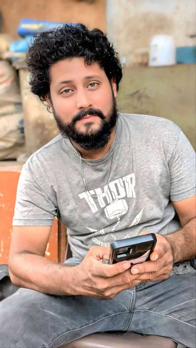 Danish mukhtar