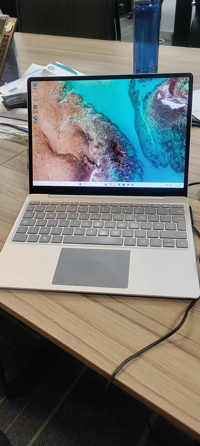 Microsoft surface laptop 2