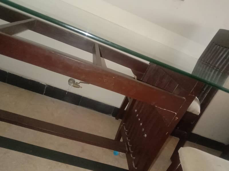 Dinning table with 6 chairs 2