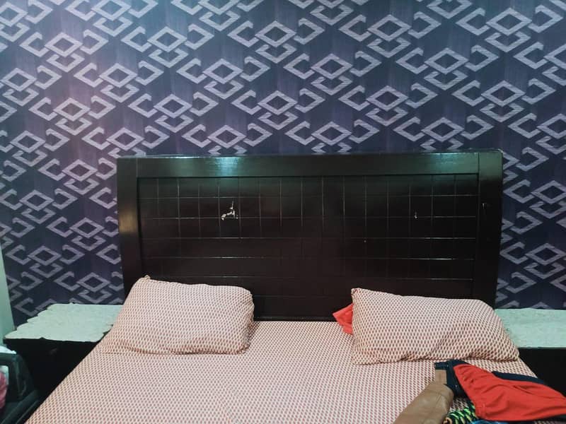 Double King Size Bed 0