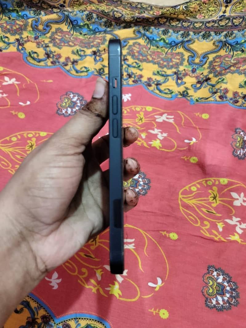Iphone 13 2