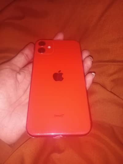 iPhone 11 Gb 64 : non pta sim chal rahi ha sb
