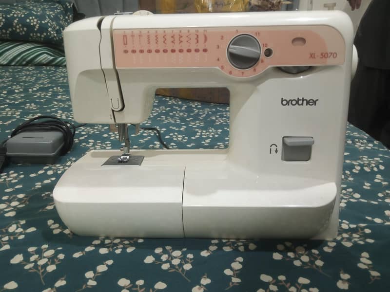 Brother sewing machine 0