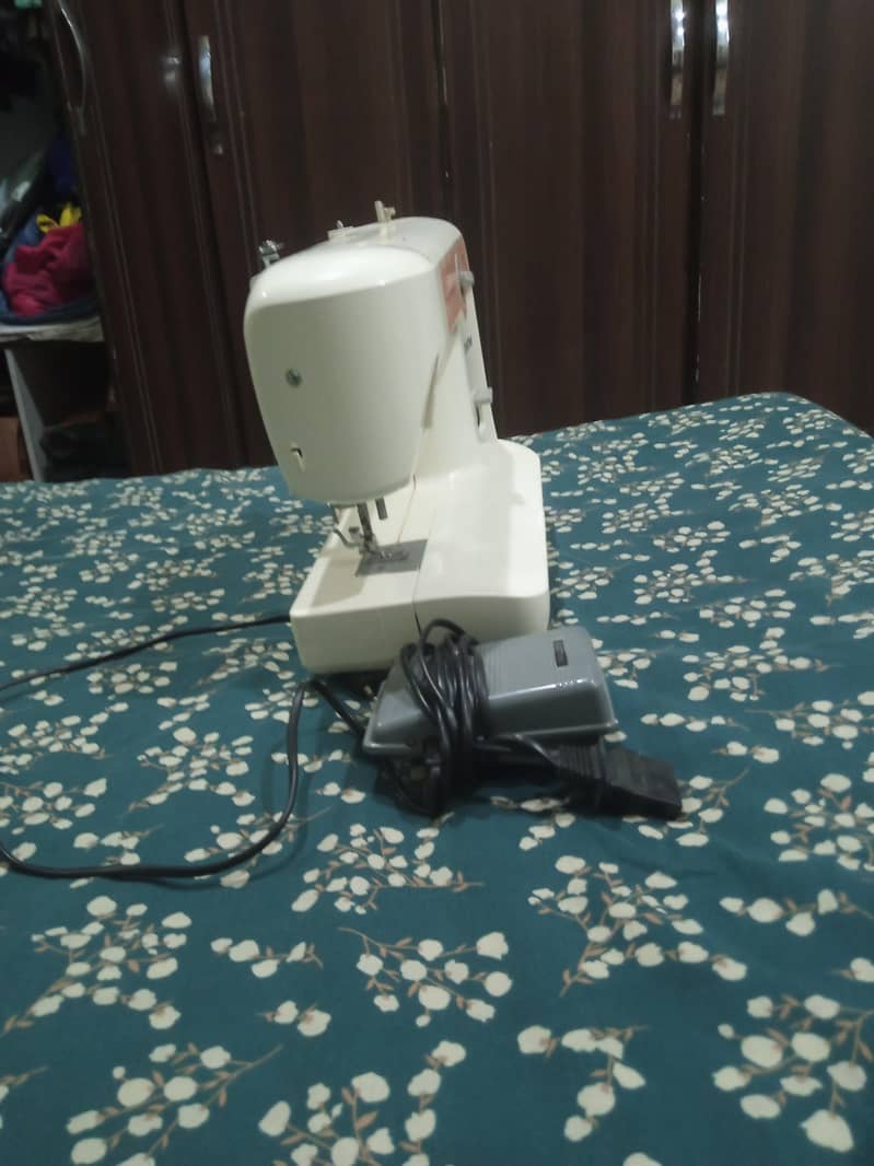 Brother sewing machine 4