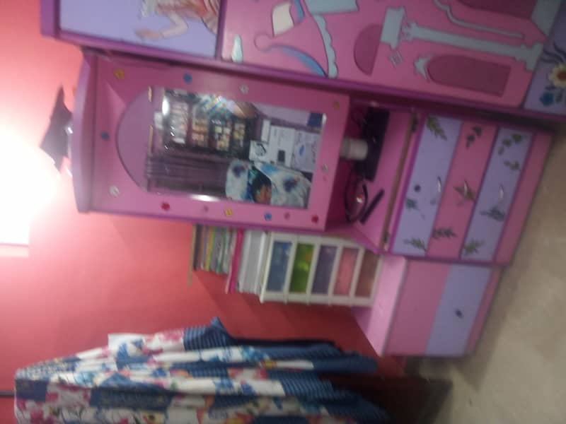 Almary bed side table dreesing 1