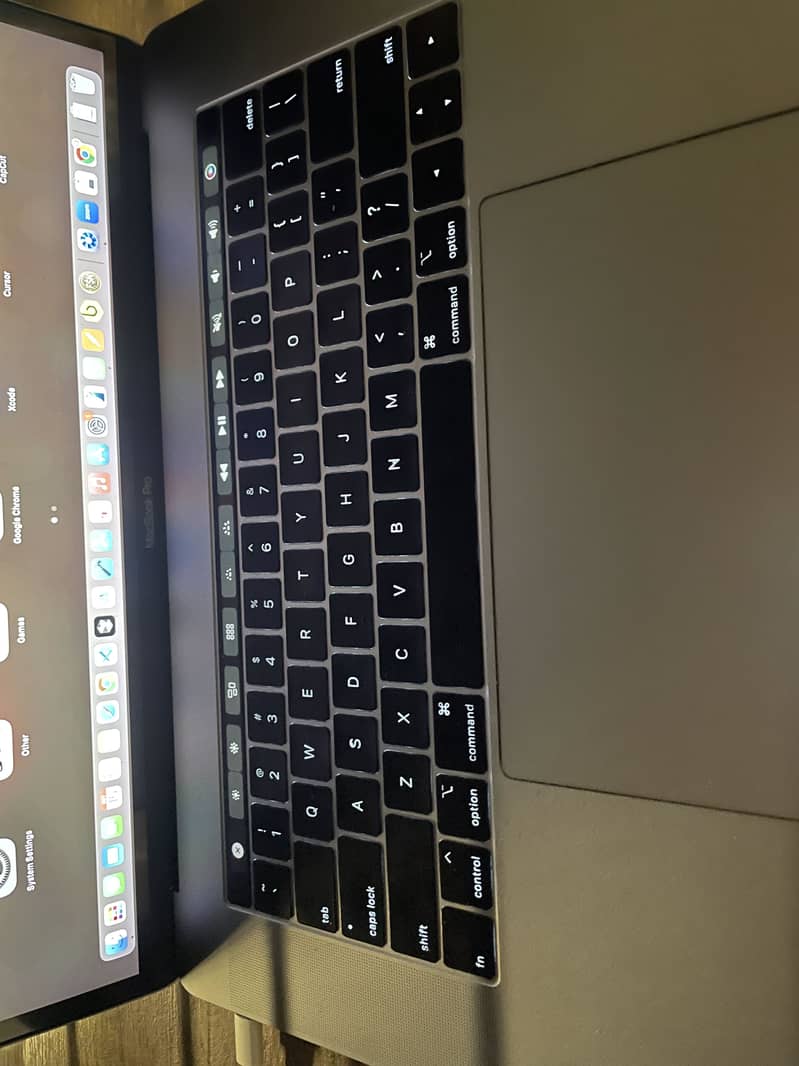 MacBook Pro 2019 32gb 0