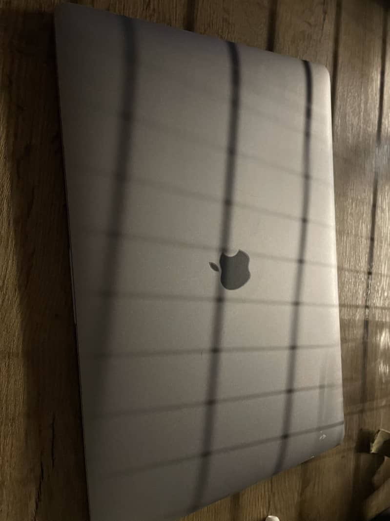 MacBook Pro 2019 32gb 6