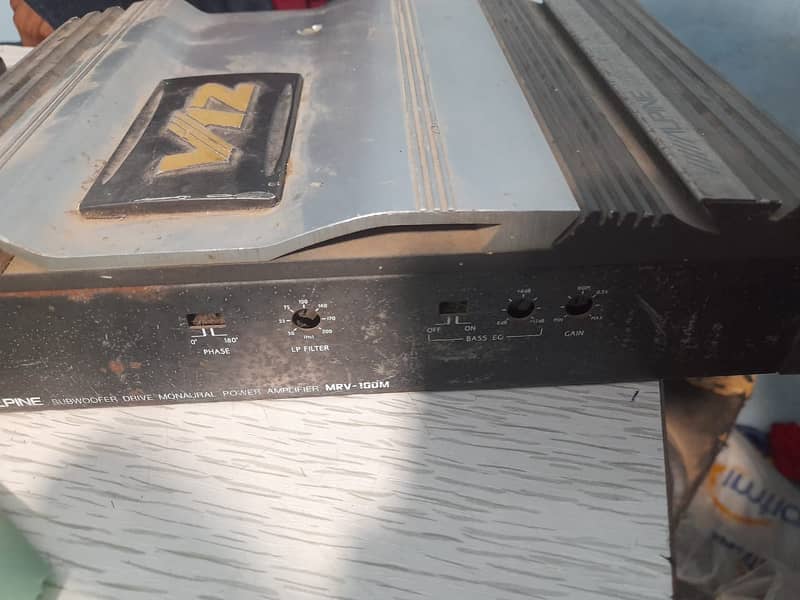 Alpine mono block power amp & techline woofer 0