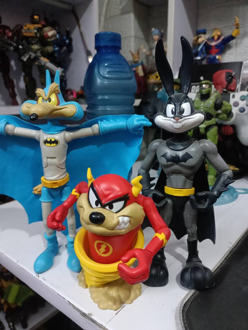 action figures  fortnite,  mcfarlane marvel 5