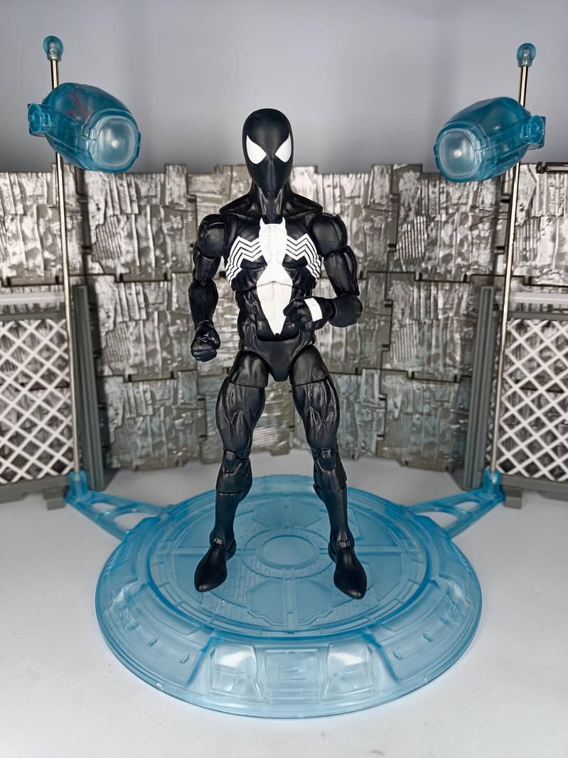 action figures  fortnite,  mcfarlane marvel 11