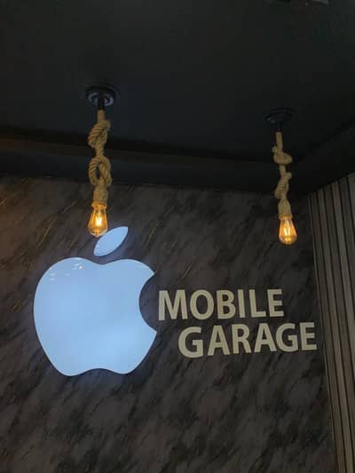 MOBILE GARAGE 