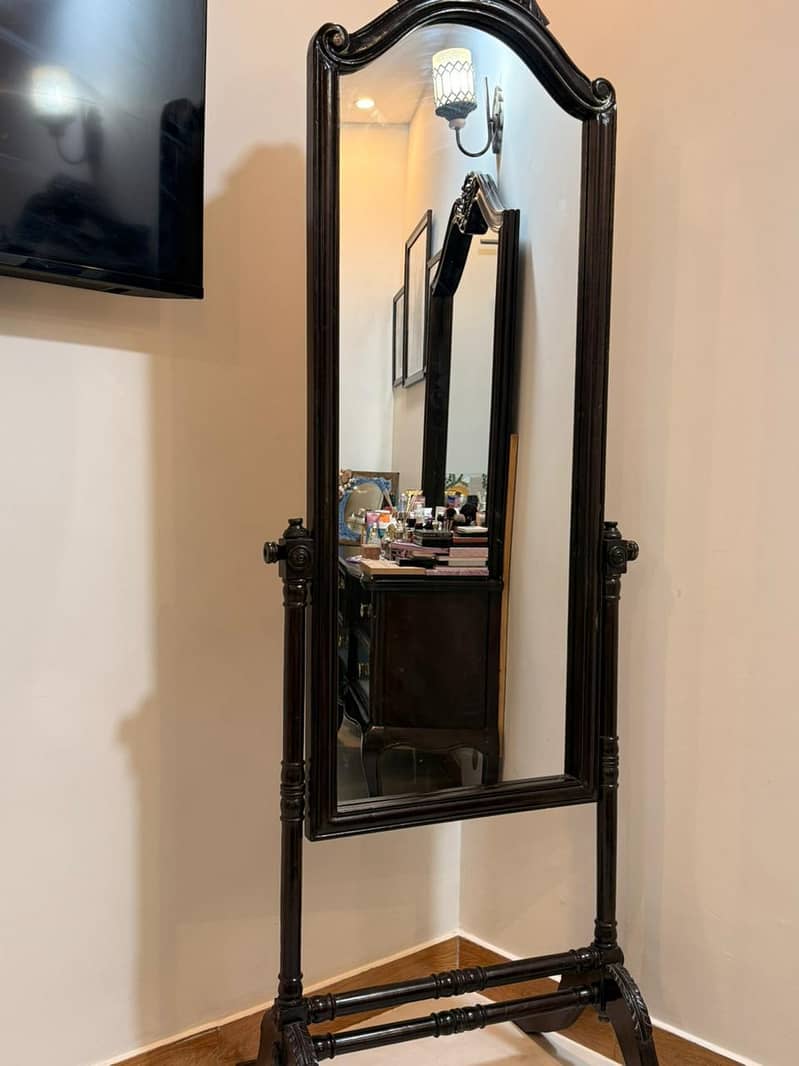 standing mirror 2