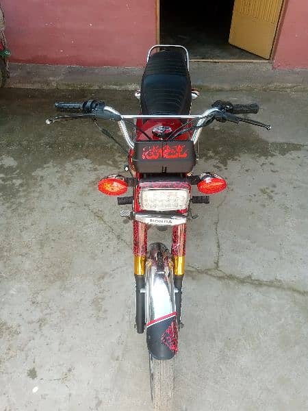 مانسہرہ کے شیرگڑھ اور گلی بدرال میں بائیک چیک ہو گا قریب سے رابطہ کریں 3