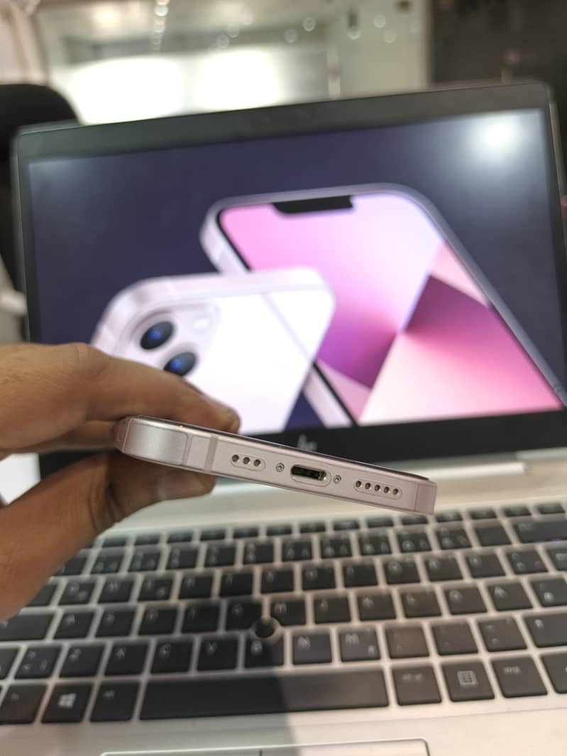 Approved iPhone 13 4