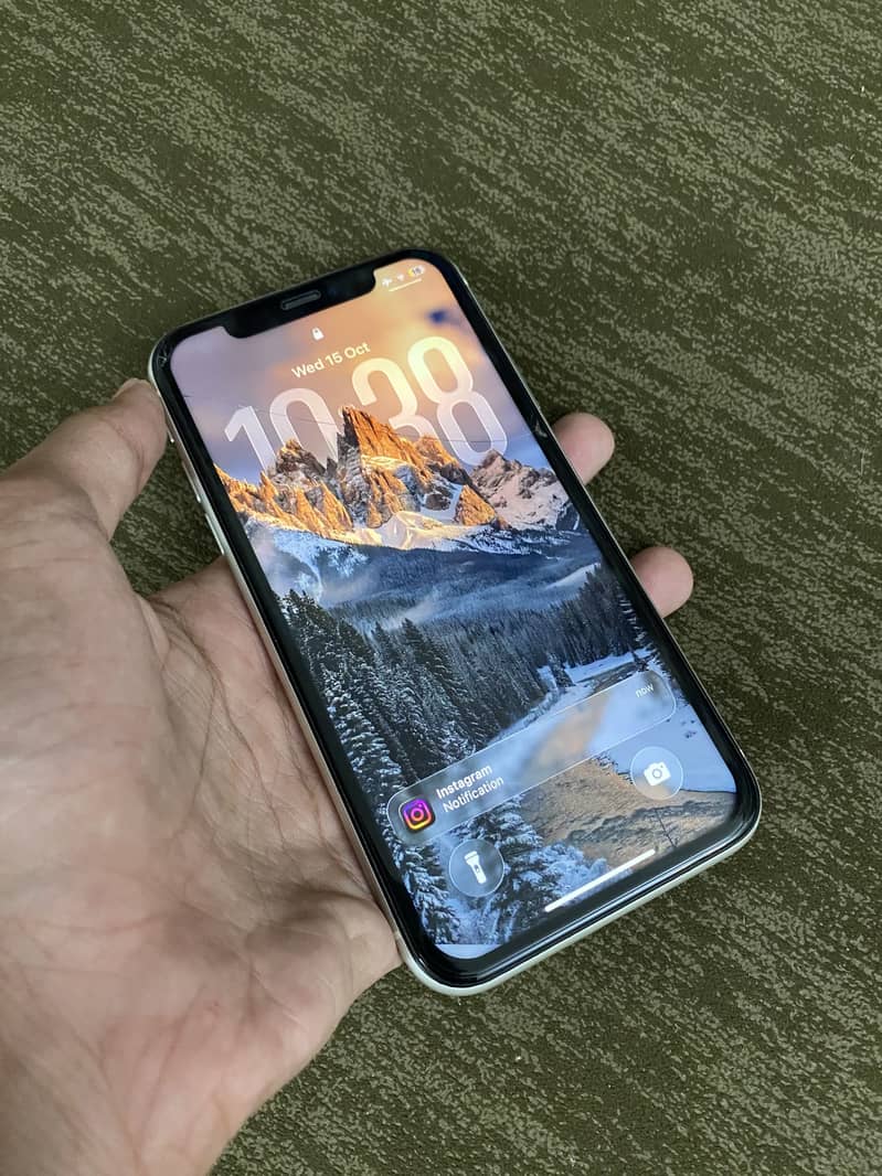 iPhone 11 1