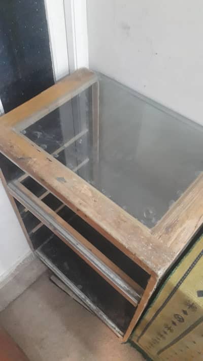 Show Case / Display Counter