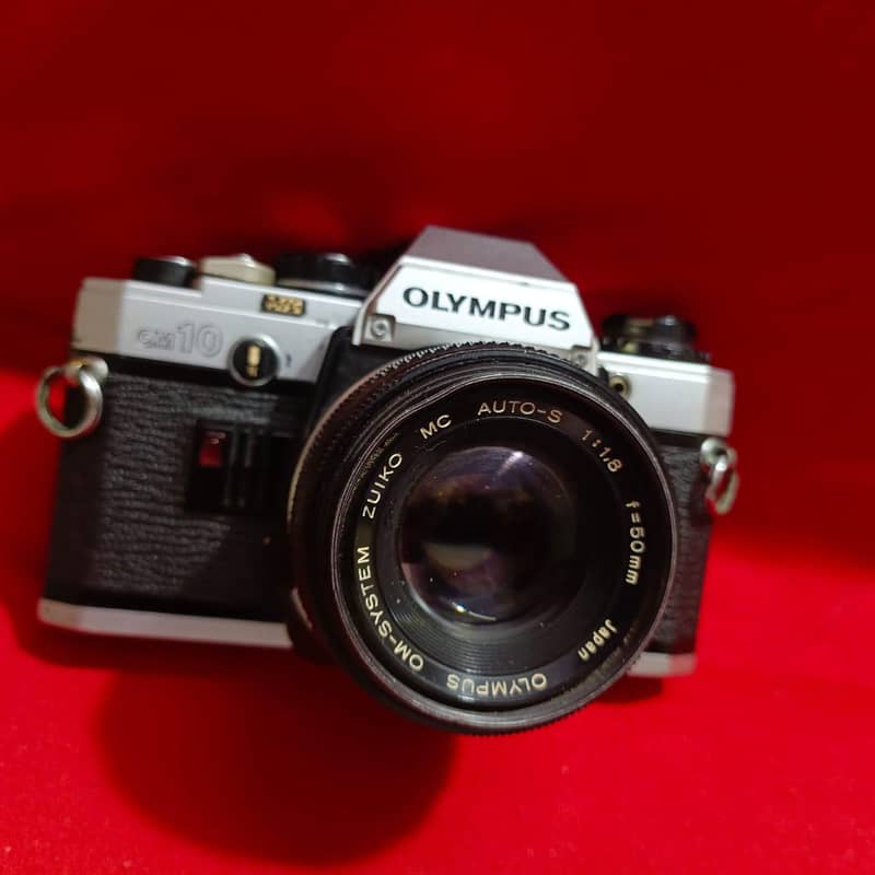 OLYMPUS om 10 camera 1