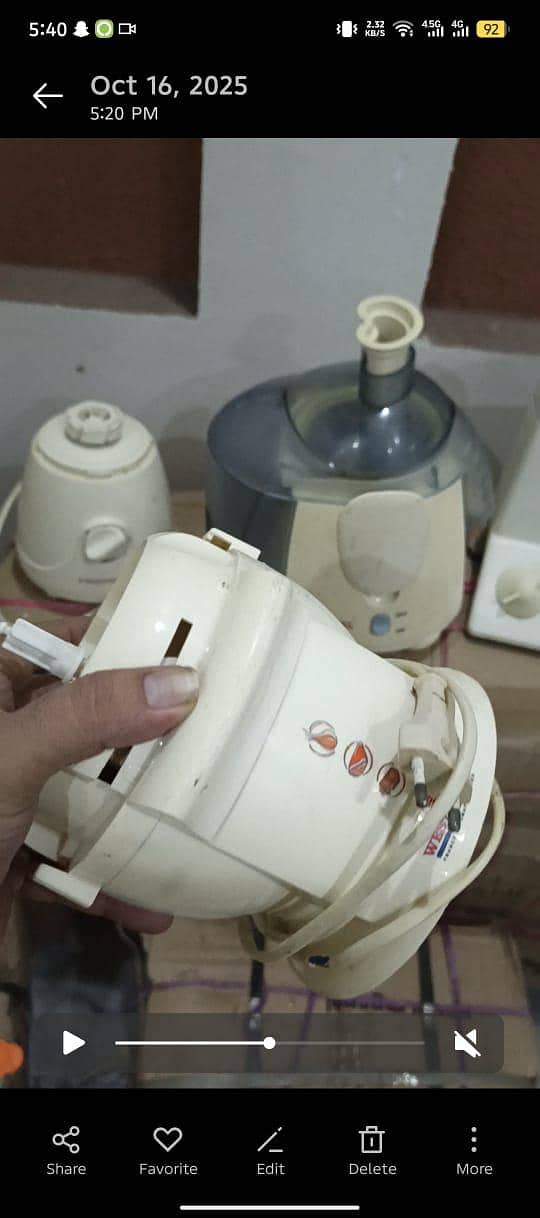 impressed lot ka saman juser chopr hand blender 0