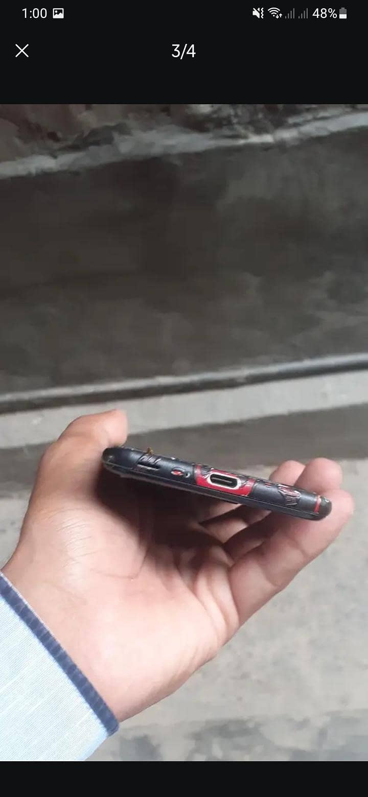 sharp aquos r3 battery dead 2