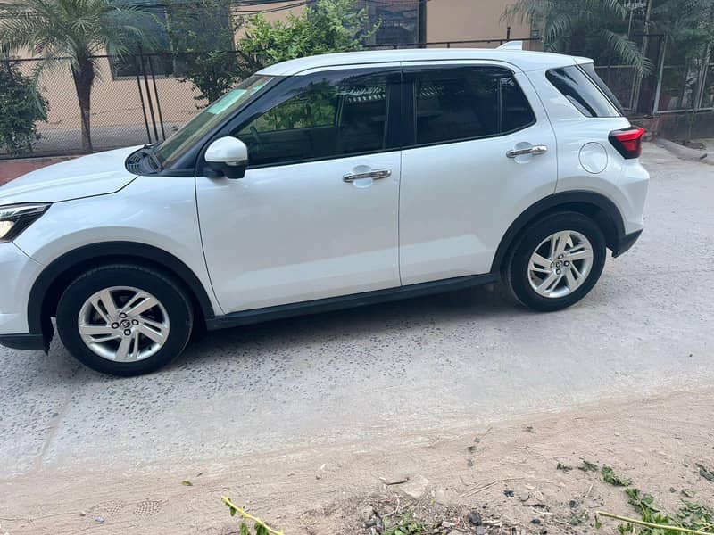 Toyota raiz in good condition - Cars - 1107455269